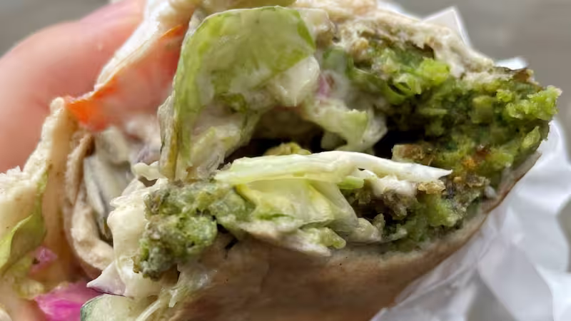 Eye Falafel London – Great Falafel Wraps at Petticoat Lane Market